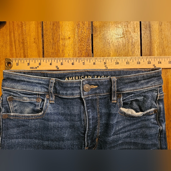 American Eagle Super Hi-Rise Flare Jeans Women’s Size 4 Regular Stretch Denim - Picture 6 of 8